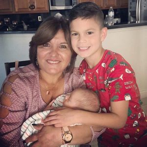 Meet your Posher, Carolina